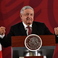 AMLO: En 2024 me retiro por completo, no aspiro a cargo alguno