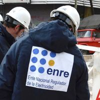ENRE: comenzaron las audiencias públicas para analizar el futuro de las tarifas del servicio de luz