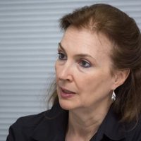 La canciller Diana Mondino fue denunciada por el acuerdo con Reino Unido y los vuelos a las Islas Malvinas