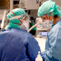 Ahora son 43 los muertos por coronavirus en todo el país y más de 1.450 los infectados