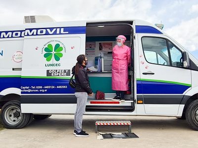 Mujeres de Plaza Huincul se atendieron en el mamógrafo móvil