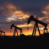 El petróleo alcanzó su nivel más alto en 13 meses