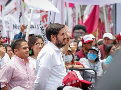 Diputado de Morena batea la exigencia de Monreal para desaforar a Layda Sansores