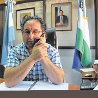 Denuncian penalmente al intendente de Lamarque por compra de votos