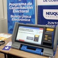 Elecciones provinciales: prohibido el uso del celular frente a la máquina de votación