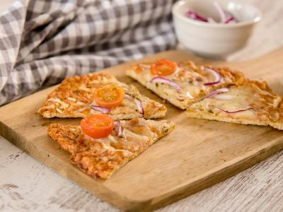 Pizza con masa de 1 papa: ahorrá con esta receta que queda bien crujiente y además es baja en calorías
