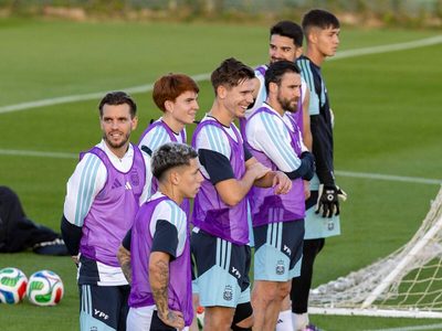 Atención Scaloni: la figura de la Selección Argentina que está a un paso de llegar a Brasil