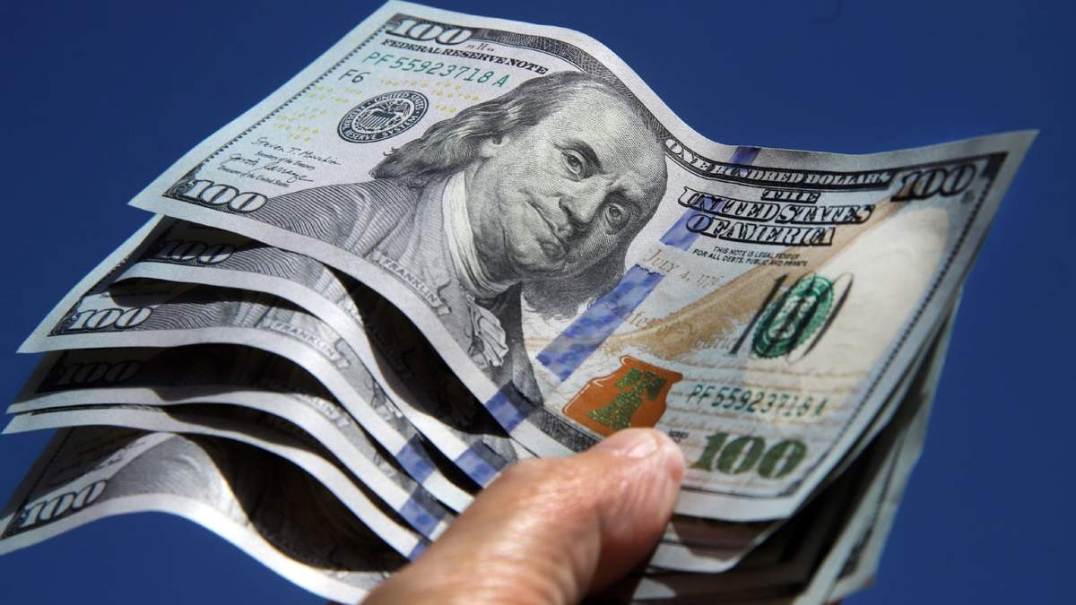 Dólar. Fuente: (Twitter)