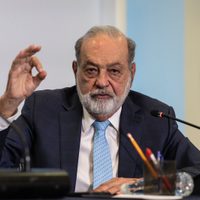 Grupo Carso de Slim asegura contrato millonario con Pemex para explotar el Campo Ixachi