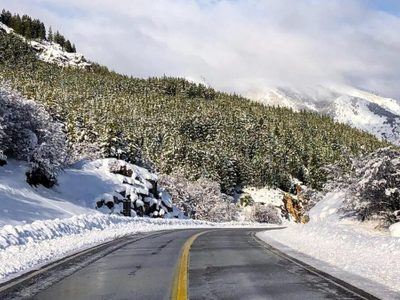 Vialidad Nacional restringe tránsito de la Ruta de los Siete Lagos por un derrumbe