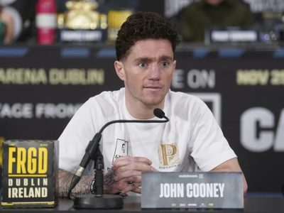 John Cooney, boxeador de 28 años, muere una semana después de perder el título superpluma