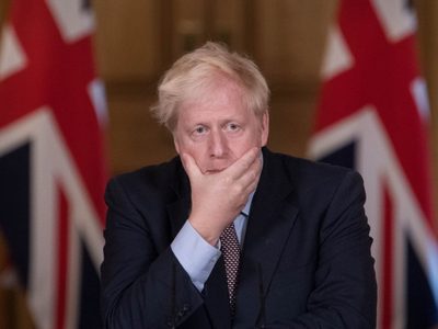 Boris Johnson, al borde del abismo: otra fiesta en cuarentena aumenta la presión para que renuncie