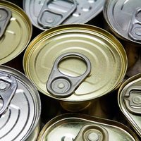 No tires las tapas de latas de conservas: creá esta maravillosa idea para aromatizar tu hogar sin gastar de más