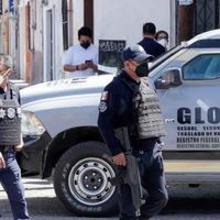 Puebla: Interceptan camioneta de valores y roban 6 mdp