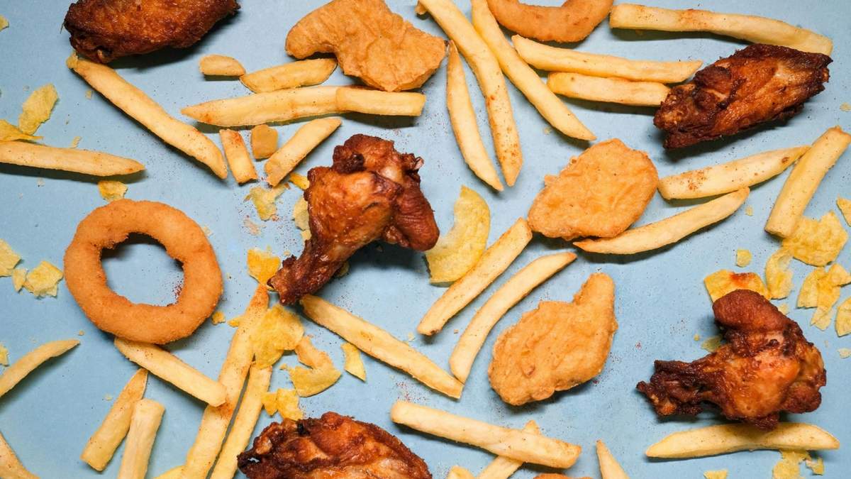 Con la prohibición de la comida chatarra, la SEP y la Ssa buscan mejorar la alimentación escolar eliminando productos ultraprocesados.