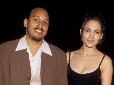 Jennifer López de luto: falleció David Cruz, el primer amor de la cantante