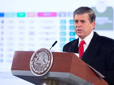 Ricardo Sheffield, titular de Profeco, anuncia que buscará la gubernatura de Guanajuato