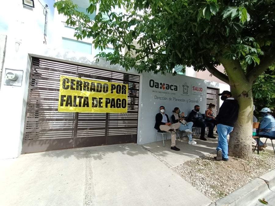 Arrendatarios de los inmuebles impidieron el acceso a las oficinas de los Servicios de Salud de Oaxaca