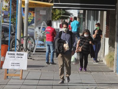 Invasión coronavirus: nueve de cada diez neuquinos reside en zonas infectadas