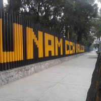 Profesores del CCH Vallejo protestan en Rectoría en rechazo al incremento de 3.4% al salario