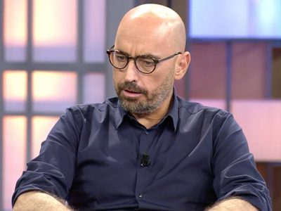 Infraganti: Diego Arrabal toma algunas fotos comprometedoras de una famosa infiel