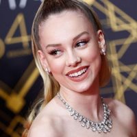 ¡OMG! Ester Expósito revela imágenes inéditas de Élite y ¡sus fans enloquecen!