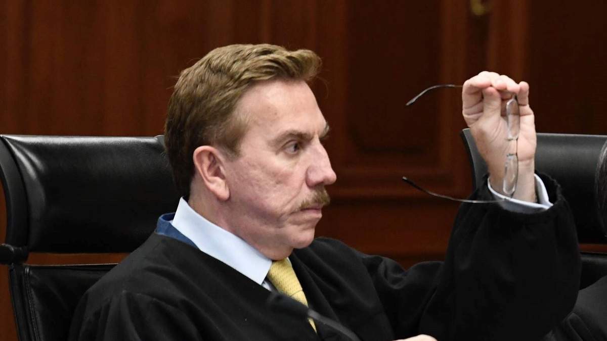 Ministro Javier Laynez Potisek, cuestionado por la Conserjería Jurídica de la Presidencia