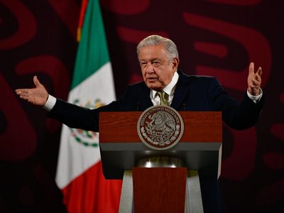 Gobierno asumirá parte de pensiones para jubilados: AMLO