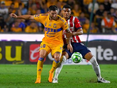 Liga MX: Tigres y Chivas empatan a cero goles en la final de ida