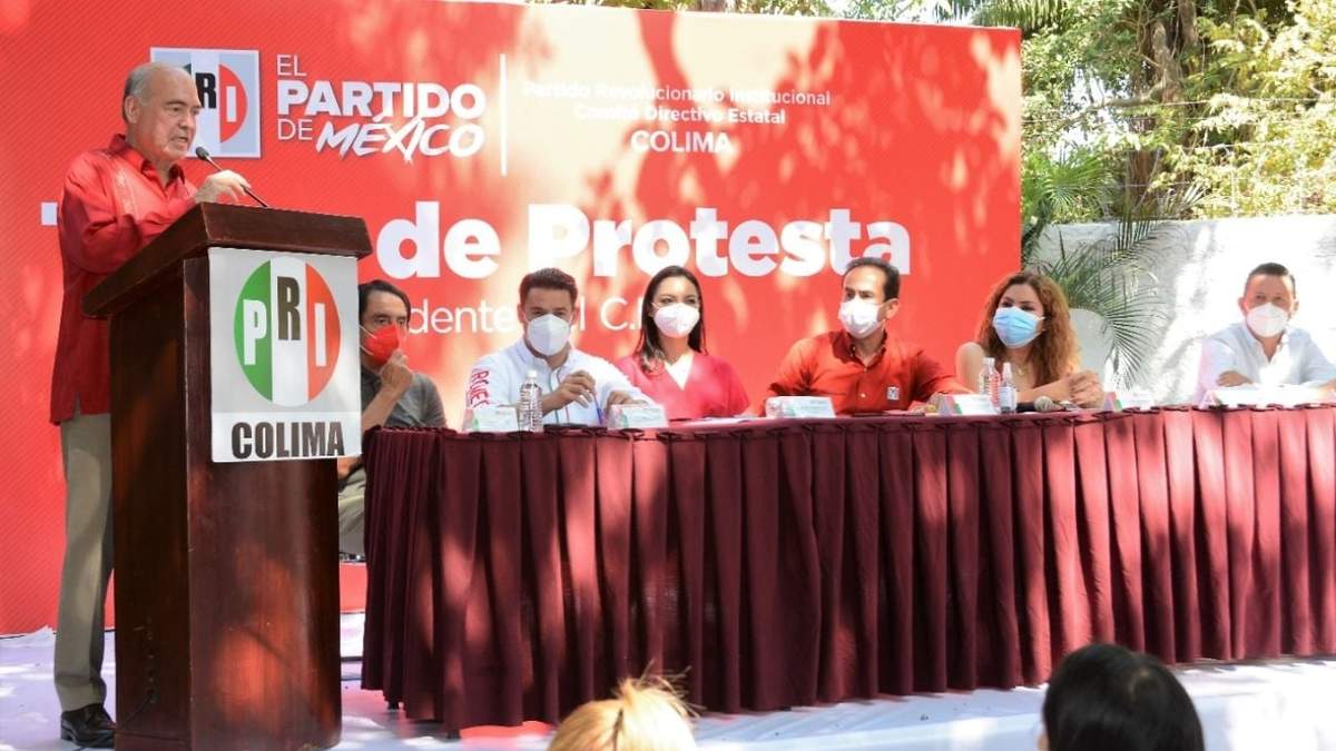 Arnaldo Ochoa asumió como líder del PRI en Colima