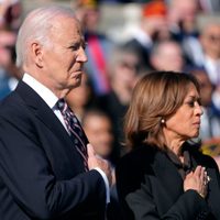 Biden y Harris agradecen a donantes demócratas y piden apoyo tras dura derrota ante Trump