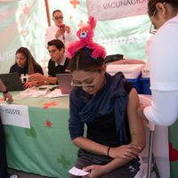 Anuncian nuevos módulos nocturnos de vacunación contra el sarampión en estas alcaldías de la CDMX