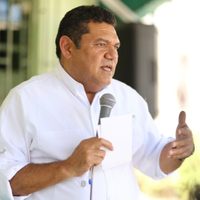 La caída del “Grupo Tabasco”; Javier May gana encuesta de Morena