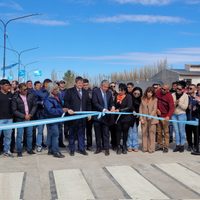 Con la inauguración de Avenida Necochea se iniciaron los festejos por el aniversario de la ciudad de Neuquén