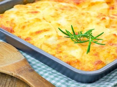 Tarta de queso y tomate en licuadora: en 5 minutos y súper fácil, una receta deliciosa que salva tu cena