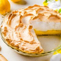 Receta fácil de lemon pie: con base crocante, relleno cremoso y merengue dorado que se roba todas las miradas