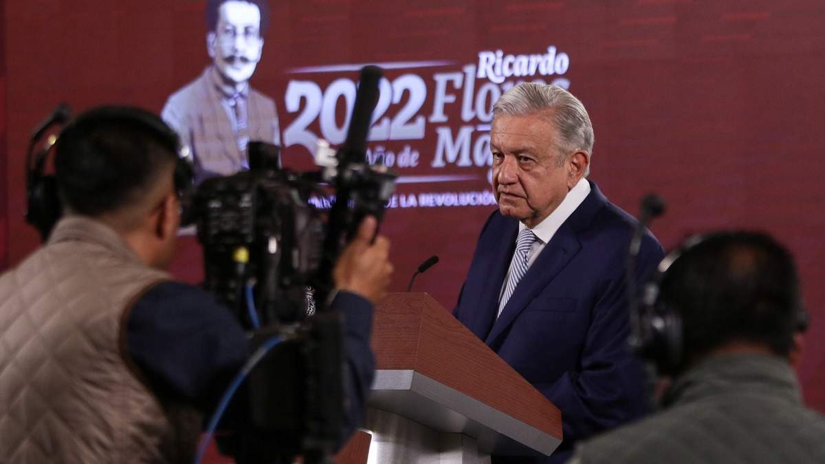 El presidente durante la conferencia mañanera de este lunes