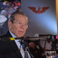 Muñoz Ledo califica al gobierno de AMLO como "populacherismo desordenado"