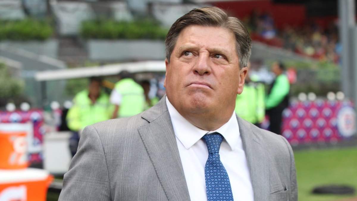 América terminó su relación con Miguel Herrera