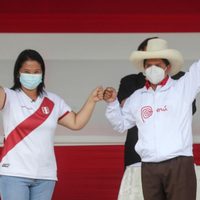 Autoridades electorales de Perú postergan la proclamación del presidente