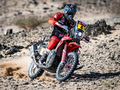 Rally Dakar 2021: José Ignacio Cornejo fue el más rápido en motos y Benavides se acercó al podio