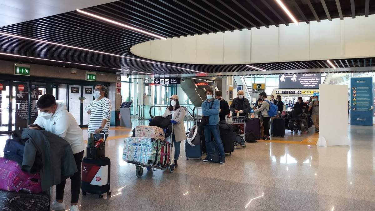 Arribo al país de los argentinos que estaban varados en el exterior. Fuente: (Instagram).