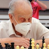 Analizar y analizar para progresar en ajedrez