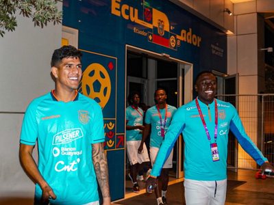 Denuncian intento de soborno para que Ecuador pierda ante Qatar en el partido inaugural