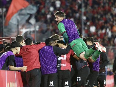 Newell’s se lo ganó en el final a Atlético Tucumán