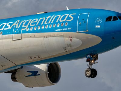 “Pensamos que el avión se caería”: terror en un vuelo entre Viedma y Buenos Aires