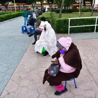 En un día, 95 muertos y 15 mil 738 nuevos contagios por covid-19