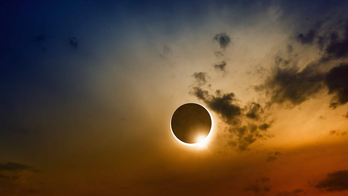 Eclipse solar. Fuente: (Twitter)