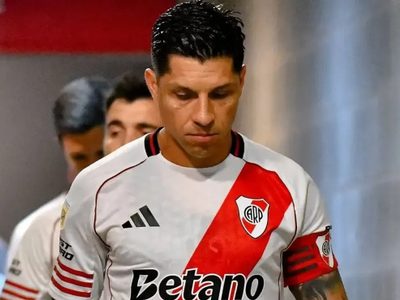 Preocupación en River: Enzo Pérez recibió varios puntos de sutura y será baja por algunas semanas