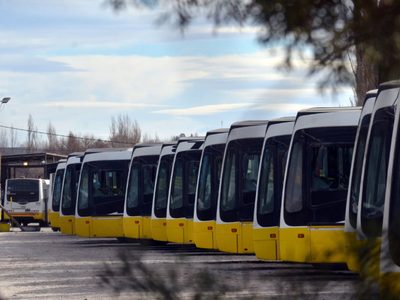 Debido a los ruidos molestos, piden la relocalización de la base de los colectivos en Neuquén